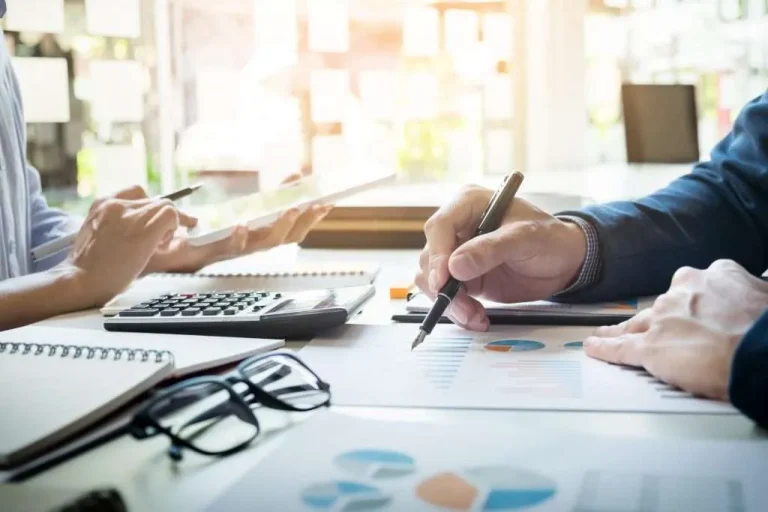 Cum să Alegi Cel Mai Bun Plan de Economisire pentru Copilul Tău Cum să Alegi Cel Mai Bun Plan de Economisire pentru Copilul Tău