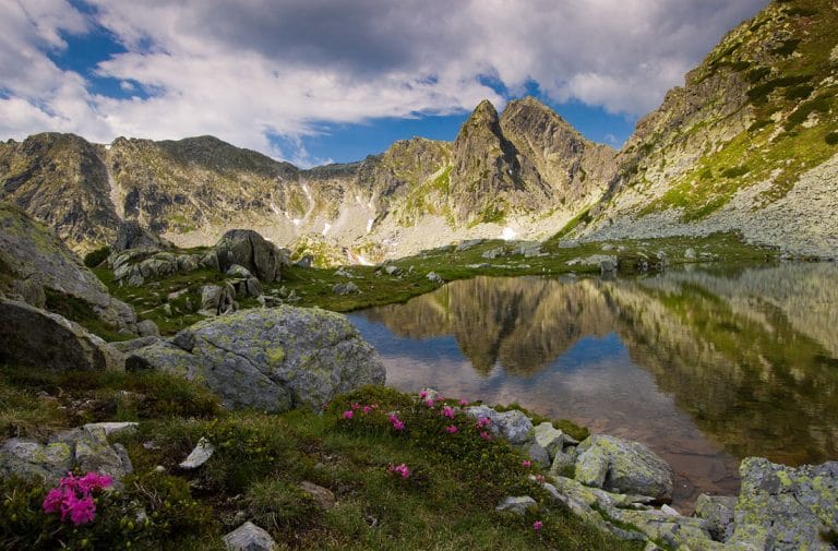 Trasee Munții Retezat pentru toate nivelurile – Lacul Bucura, Zănoaga și Peleaga
