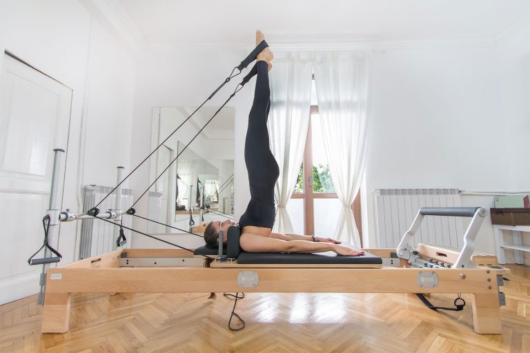 Cât de repede vezi rezultate la Pilates? pilates